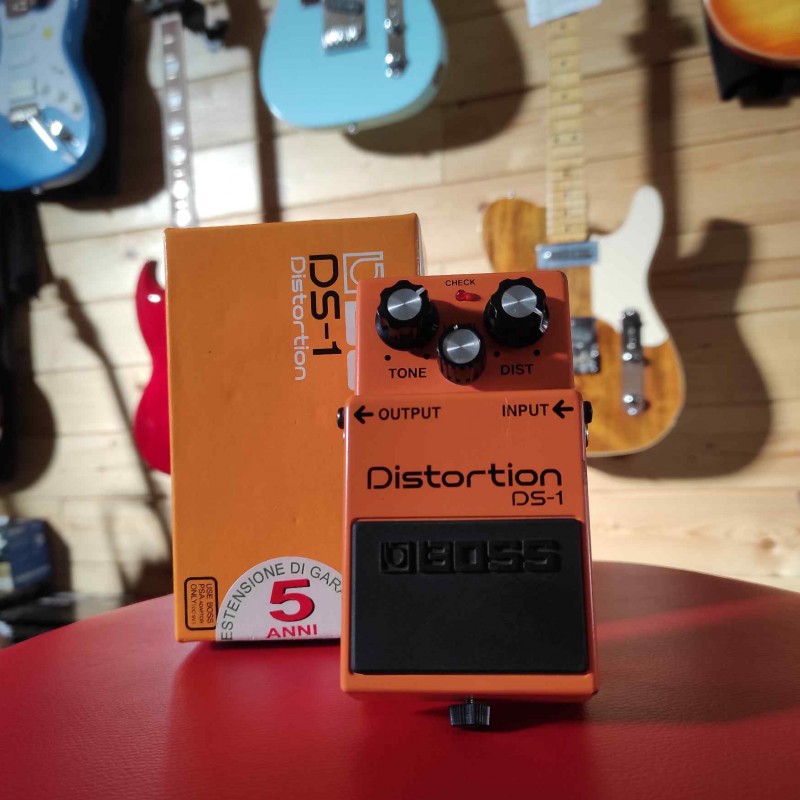 BOSS DS-1 Distortion - Effetto a pedale per chitarra